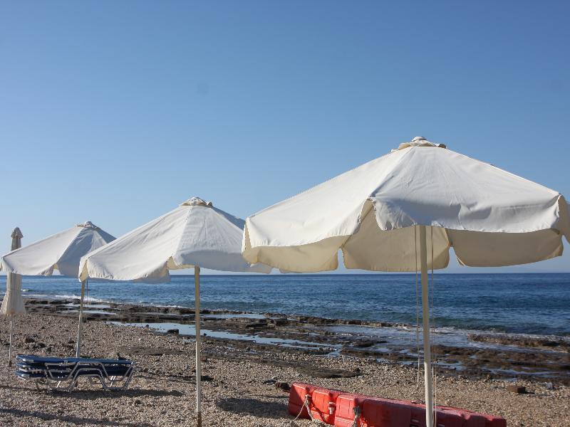 Pebble Beach Hotel Plomari Exterior photo