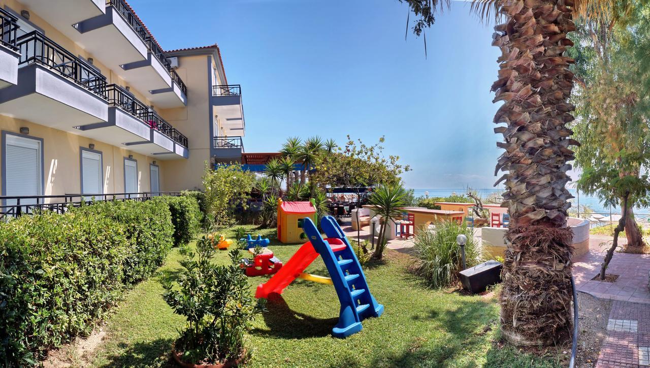 Pebble Beach Hotel Plomari Exterior photo