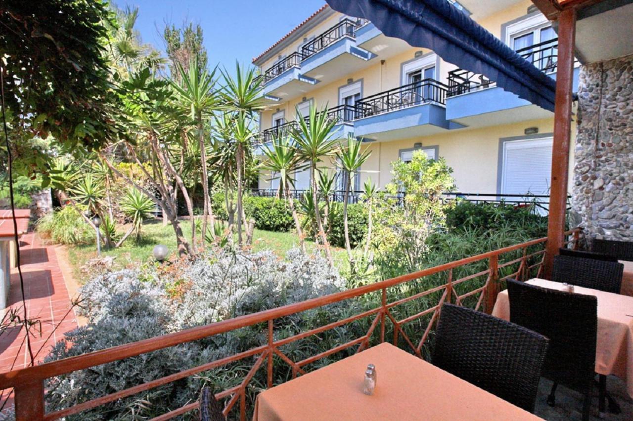 Pebble Beach Hotel Plomari Exterior photo